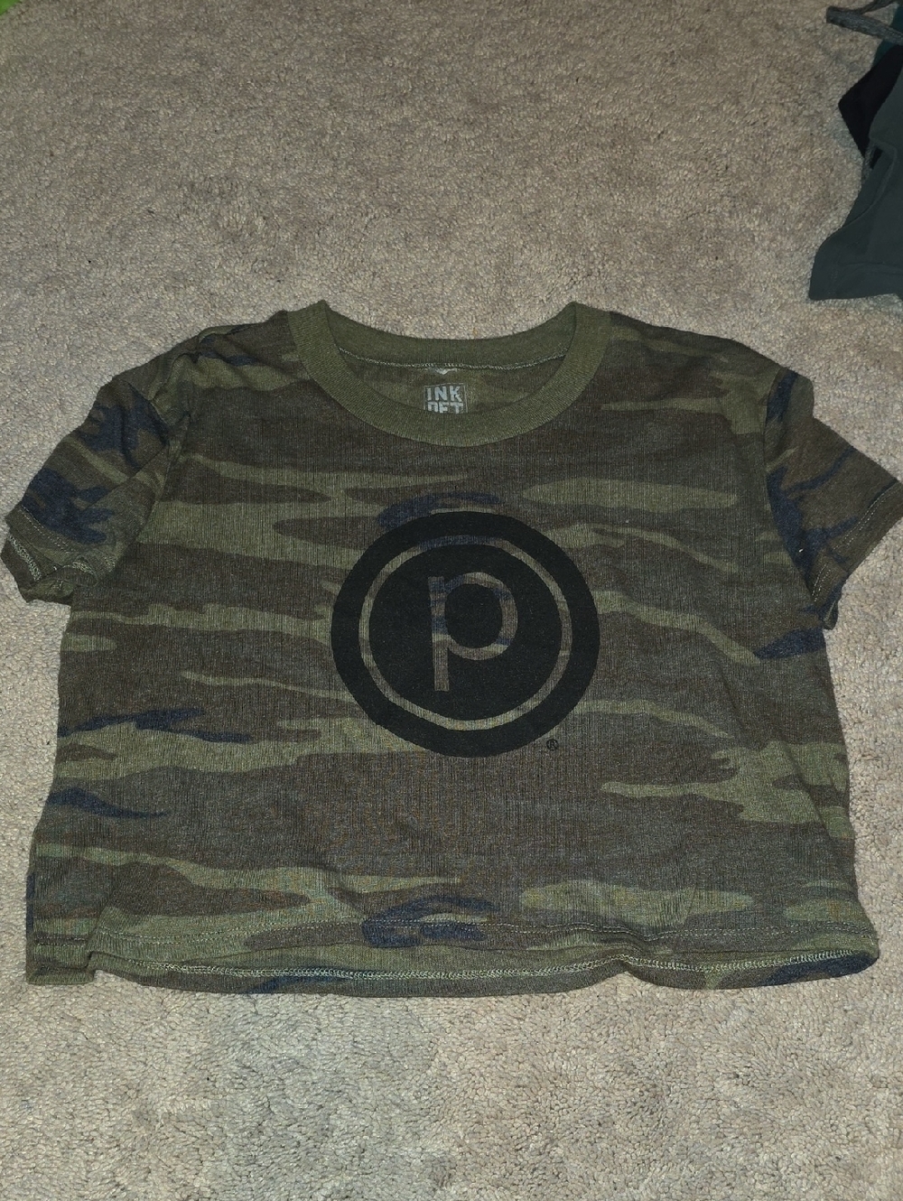 Pure Barre Women's Camo Crop Top - Olive Green & Black